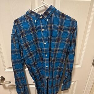 Old Navy Men's Blue Checkered Button Down Shirt